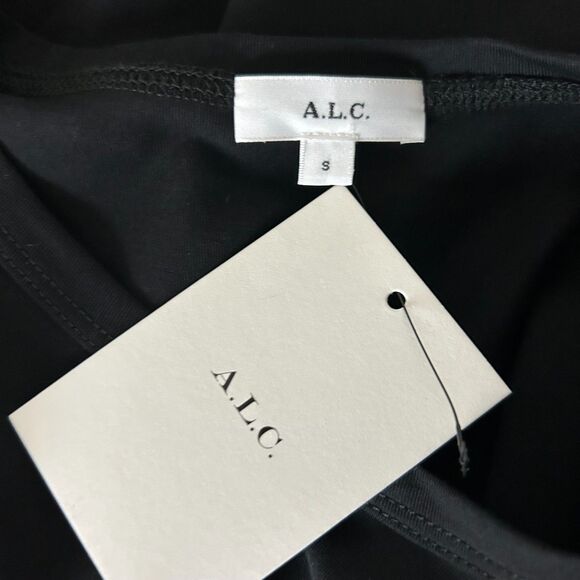 NEW A.L.C. Julie Tee in Black Cropped 100% Cotton Size Small - Picture 3 of 5